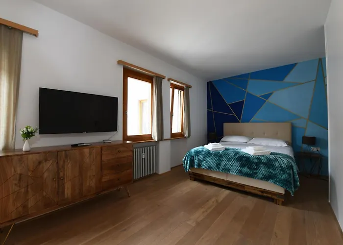 7 24 H Check-in E Parking 3*