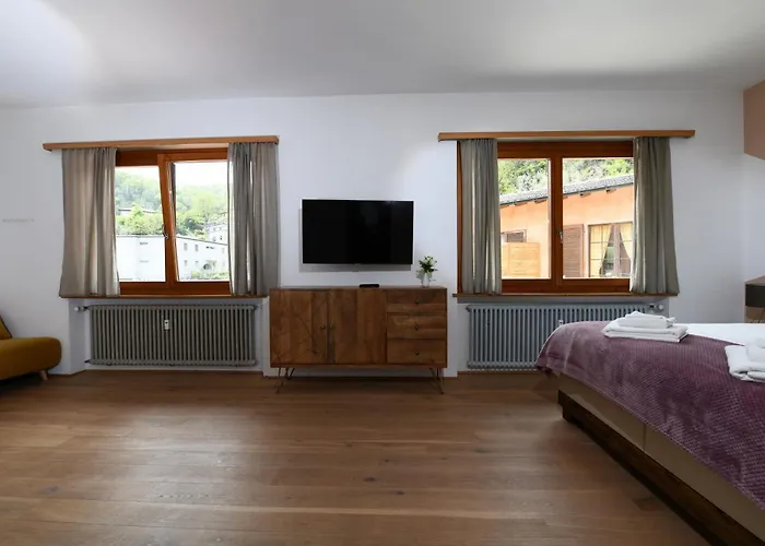 Отель 7 24 H Check-in E Parking