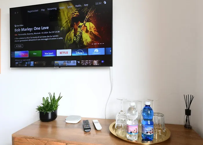 7 24 H Check-in E Parking Отель Лозон